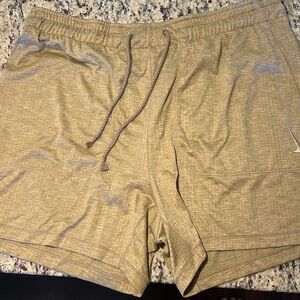 NWT men’s Nike shorts